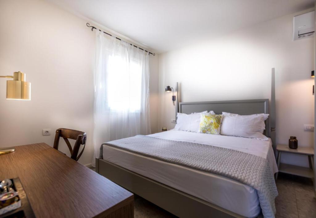 Lemon Tree House Aparthotel Karpathos Bagian luar foto